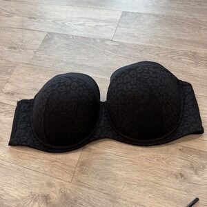 Torrid Curve Black Leopard Lace Strapless Underwire Bra 46DDD 40100225